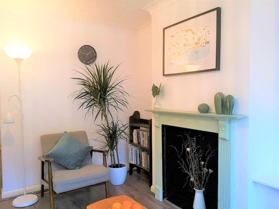 Cute Cottage 4 Mins From Cafes Station And Sea St Leonards-on-Sea Exterior foto